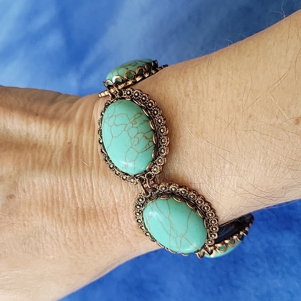 Plunder Design Bracelet - Antique Gold with Faux Turquoise